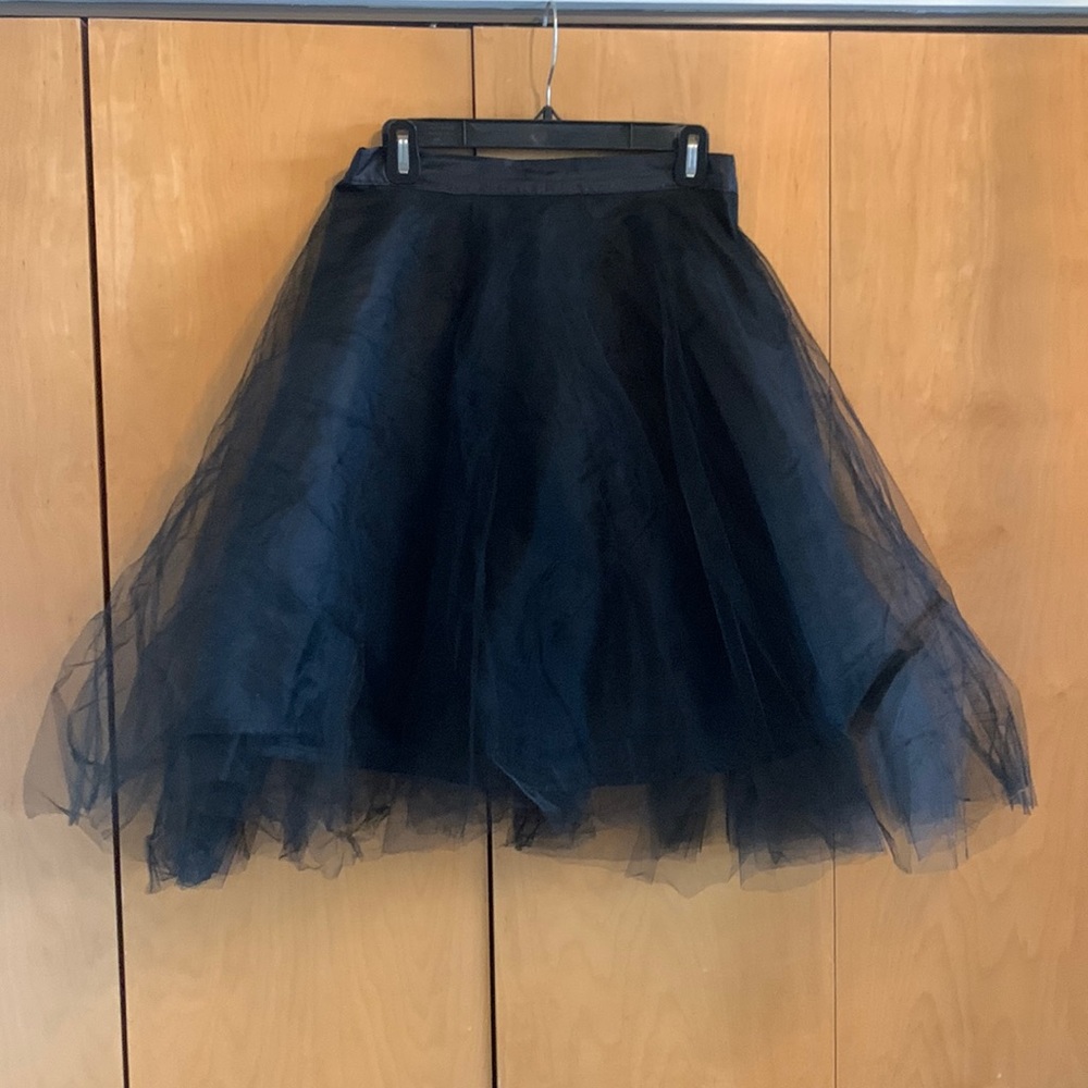 Veronique Young for WWW Black Tulle Skirt. Size 14.
